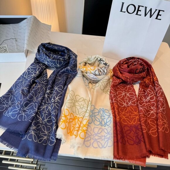 Loewe custom scarf - Picture 1 of 15